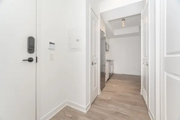 100 Dalhousie ST #904, Toronto C08, ON M5B 0C7