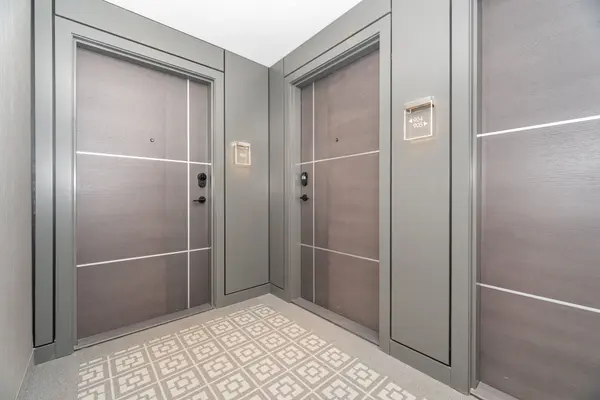 100 Dalhousie ST #904, Toronto C08, ON M5B 0C7