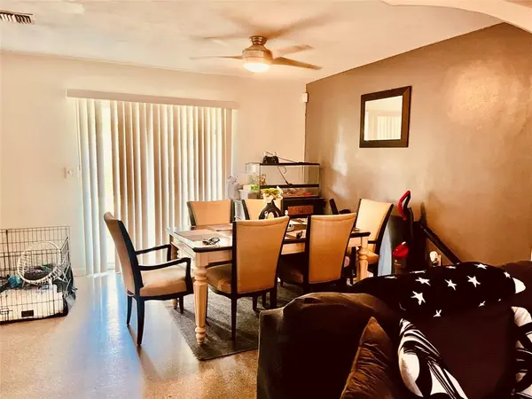 Plantation, FL 33317,4827 NW 2nd Ct