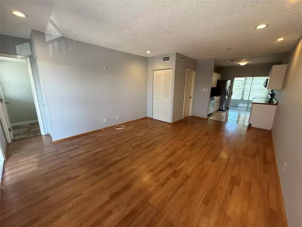 Margate, FL 33063,7600 NW 4th Pl #205