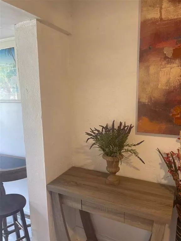 Pembroke Pines, FL 33023,408 SW 68th Ave