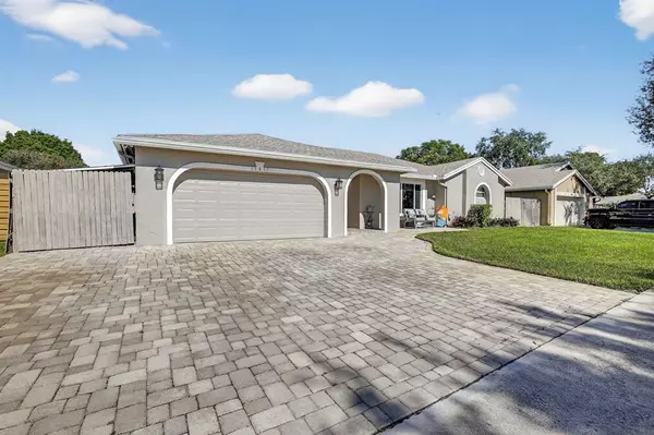 Cooper City, FL 33330,11611 SW 52nd St
