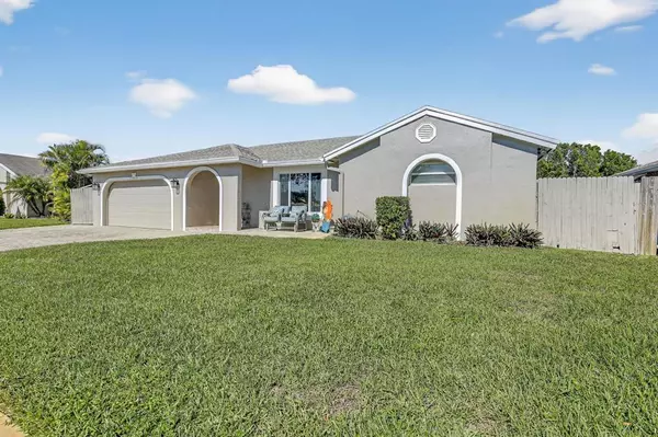 Cooper City, FL 33330,11611 SW 52nd St