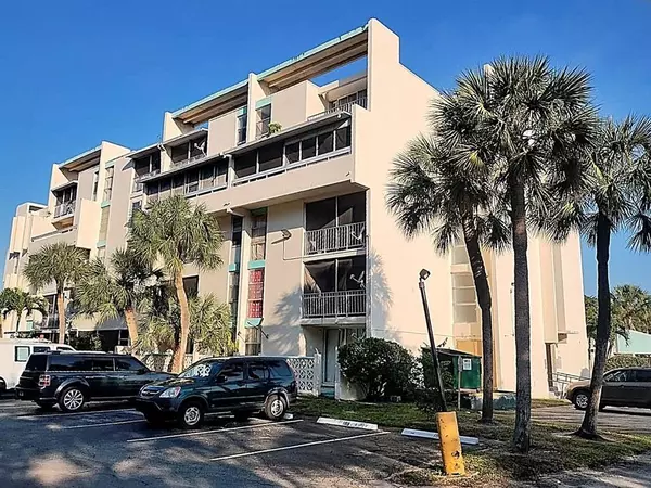 2017 NW 46th Ave #409A, Lauderhill, FL 33313