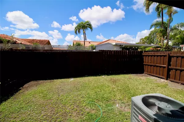 Miami, FL 33175,4804 SW 145th Ave