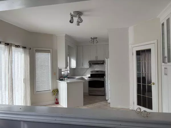 Brampton, ON L6X 4T7,120 Fletchers Creek BLVD