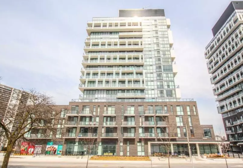 Toronto C15, ON M2J 2Z1,128 Fairview Mall DR #1009