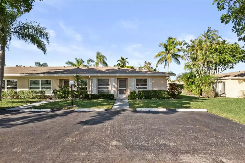 Boca Raton, FL 33433,8729 Chevy Chase Dr #145