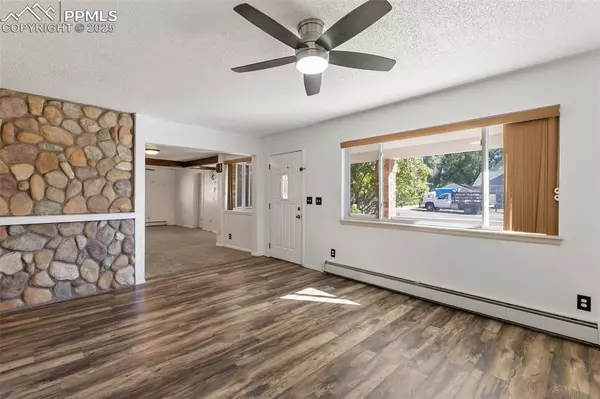 Colorado Springs, CO 80904,312 Pearl ST