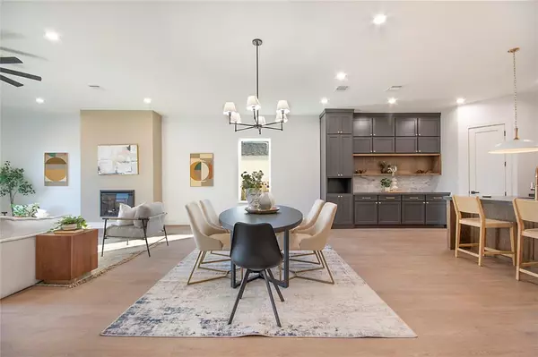 Dallas, TX 75212,3910 Vineyard Drive