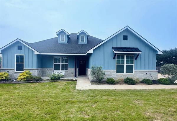 1535 Bent Creek Drive, Cleburne, TX 76033