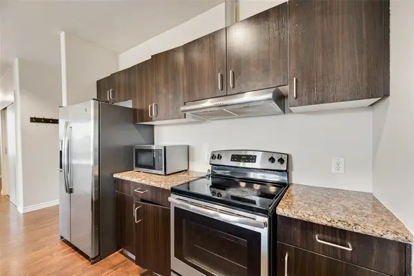 Carrollton, TX 75006,1100 W Trinity Mills Road #2040