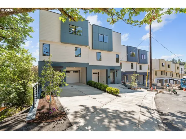 Portland, OR 97239,7310 SW 13th AVE