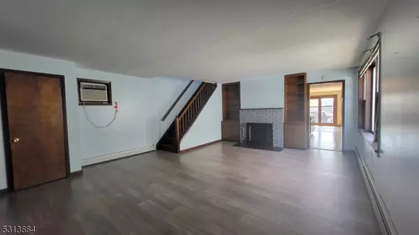 Ridgefield Park Village, NJ 07660,47 Hackensack Ave