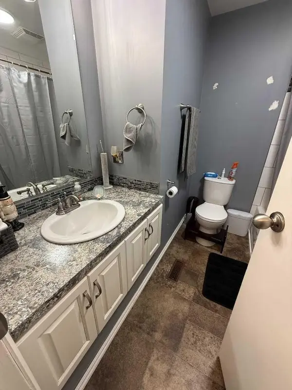 High Level, AB T0H 1Z0,10402 101 ST