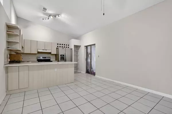 Miami, FL 33177,18091 SW 134th Ct