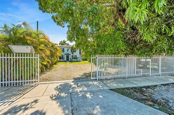 Miami, FL 33145,2612 SW 19th Ter