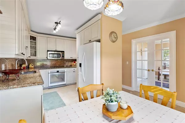 Boca Raton, FL 33433,8729 Chevy Chase Dr #145