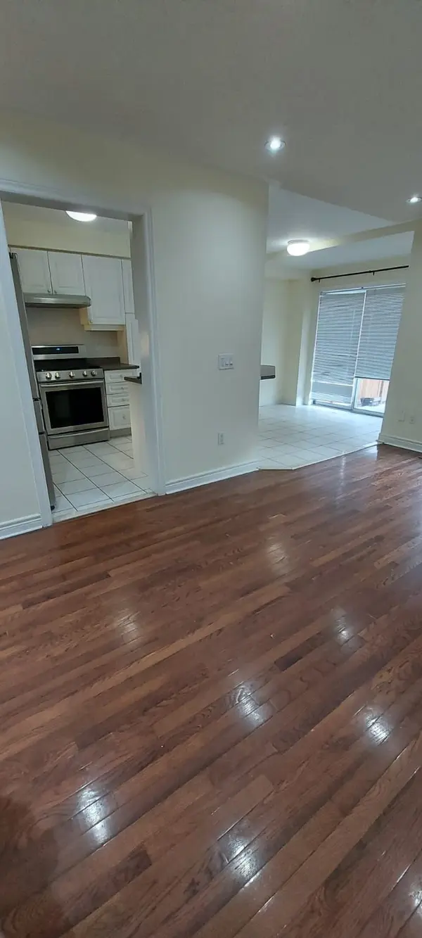 Mississauga, ON L5M 6E2,5554 Northrise RD