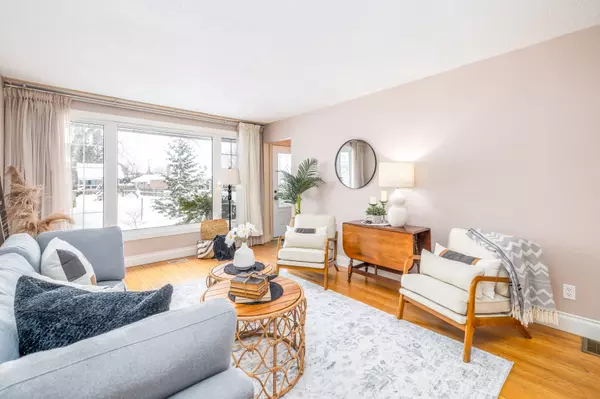 Belleville, ON K8P 4M2,33 Harvest CRES