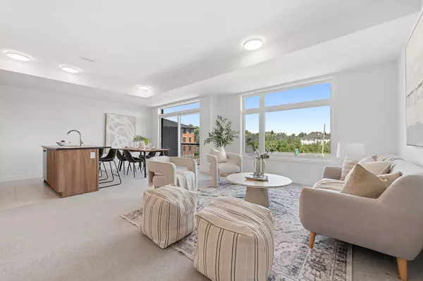 Barrhaven, ON K2J 4S3,1005 Silhouette Private