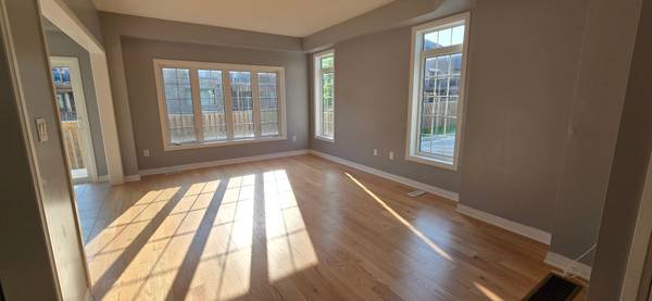 80 Leeson ST, East Luther Grand Valley, ON L0N 1G0