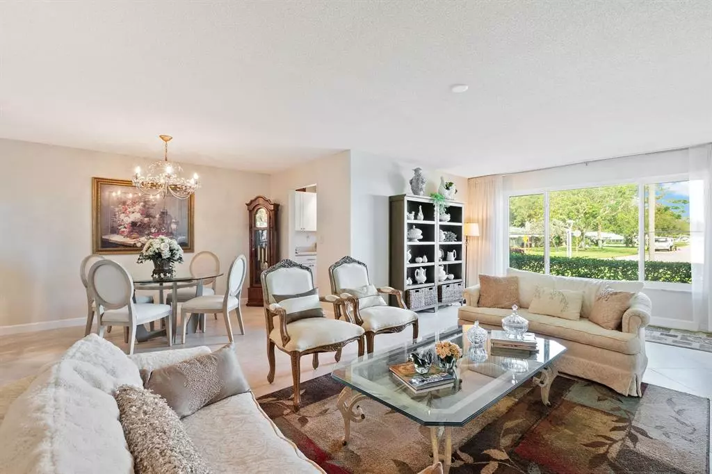 Delray Beach, FL 33445,162 High Point Blvd #B