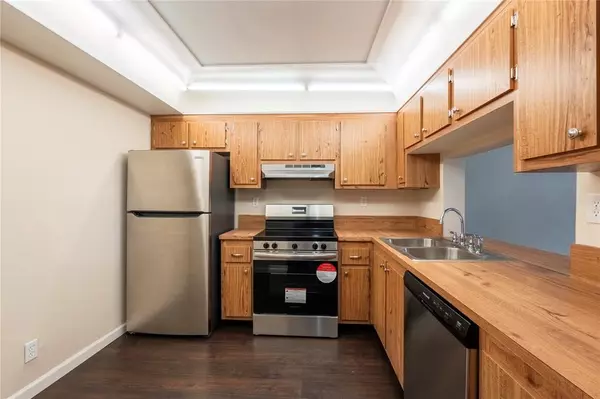 Sunrise, FL 33351,3720 N Pine Island Rd #436