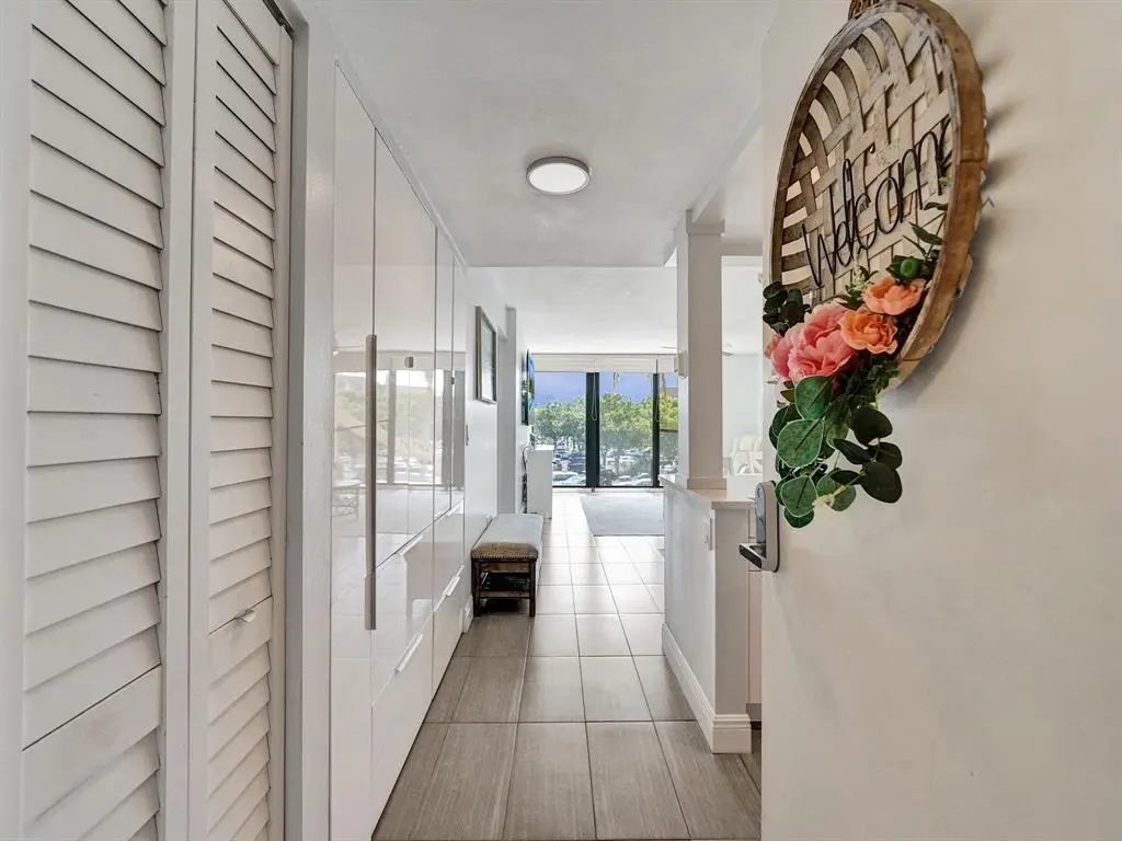 Fort Lauderdale, FL 33315,1101 River Reach Drive #205