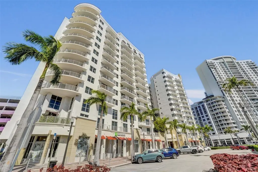 Hollywood, FL 33020,1830 Radius Dr #1317