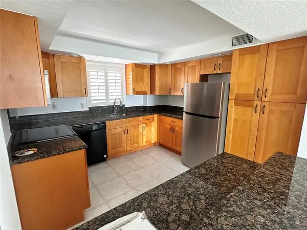 Hillsboro Beach, FL 33062,1160 Hillsboro Mile #304