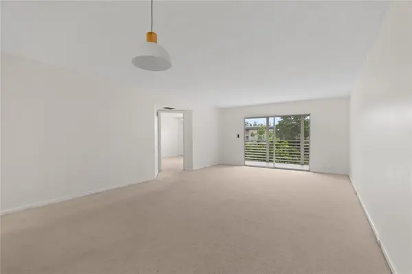 Coconut Creek, FL 33066,1801 Eleuthera Pt #J3