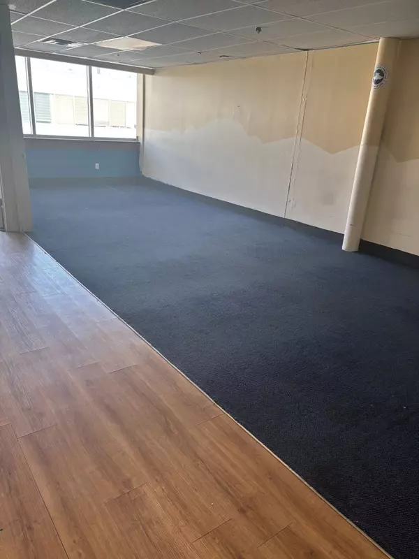 Toronto W10, ON M9W 0A2,7003 Steeles AVE W