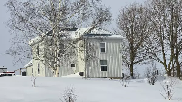 182 Bethel RD, Prince Edward County, ON K0K 2T0