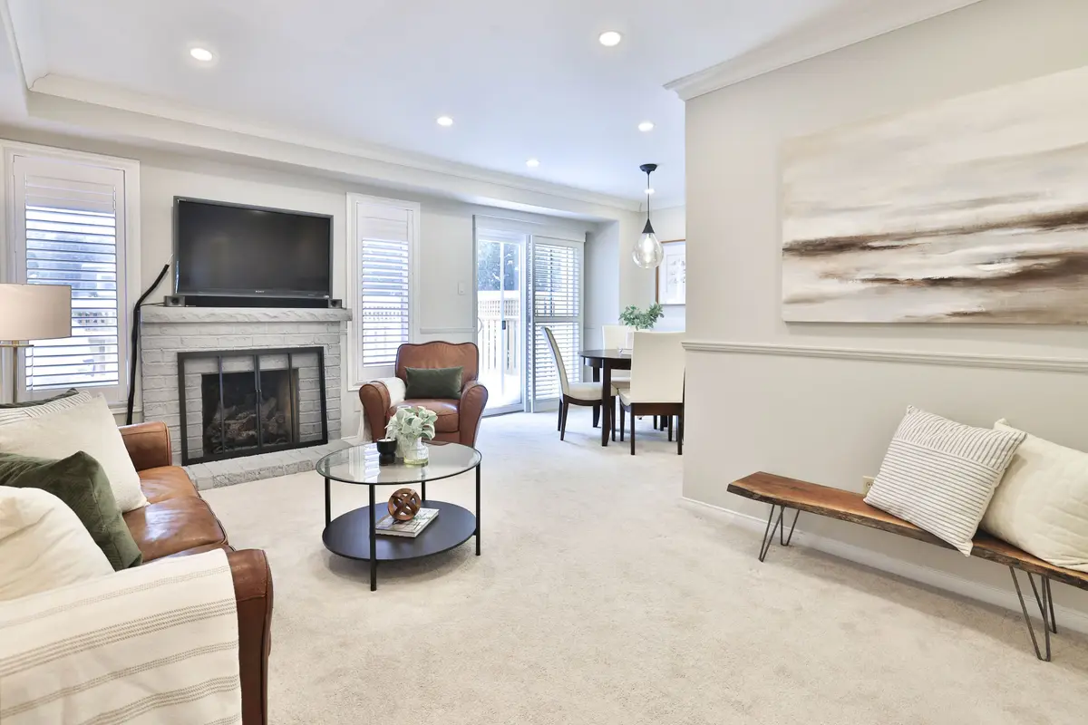 Burlington, ON L7L 5X5,5255 Lakeshore RD #7