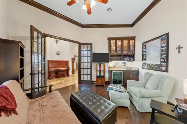 West, TX 76691,380 N Quail Run Drive