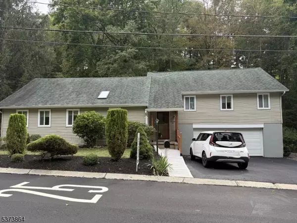 High Bridge Boro, NJ 08829,72 E Main St