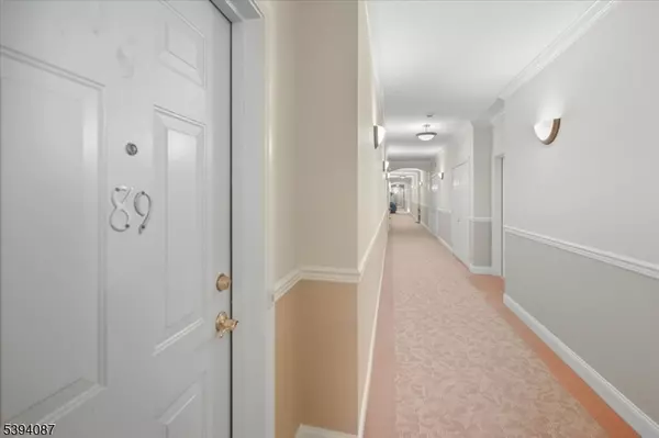 Mount Arlington Boro, NJ 07856,89 Ridgeview Ln