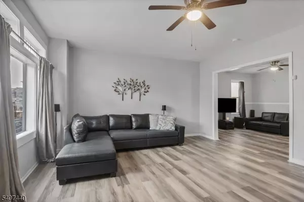 Newark City, NJ 07112,105 Huntington Ter