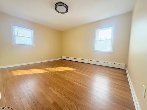 Bridgewater Twp., NJ 08807,182 Leghorn Ave