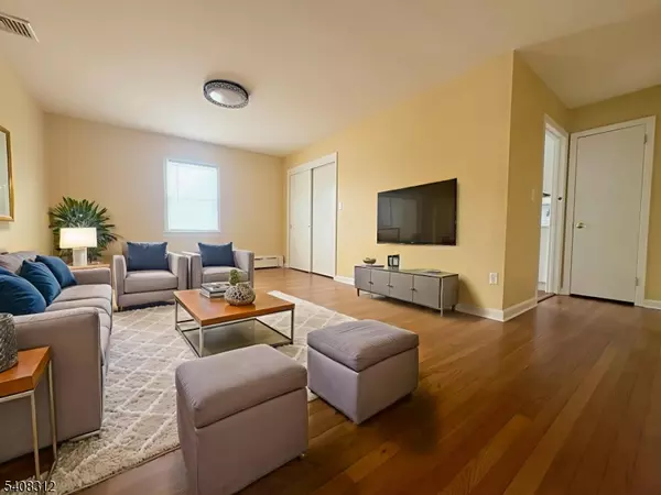 Bridgewater Twp., NJ 08807,182 Leghorn Ave