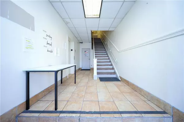 Staten Island, NY 10308,3974 Amboy RD #2FL