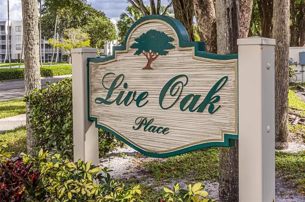 9410 Live Oak Pl #203, Davie, FL 33324