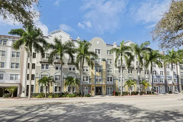 Fort Lauderdale, FL 33301,533 NE 3rd Ave #321