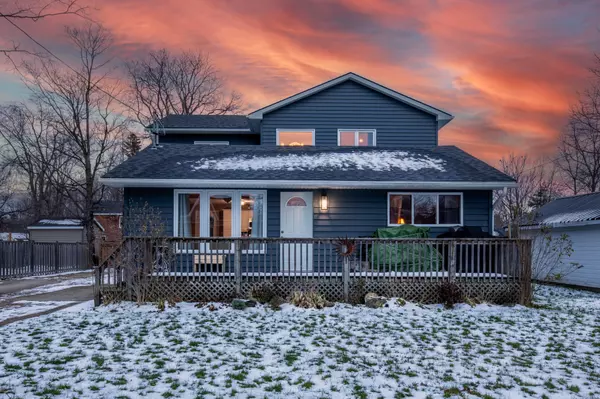 Clearview, ON L0M 1S0,245 Jane ST E