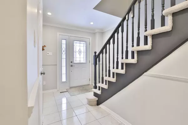 Burlington, ON L7L 5X5,5255 Lakeshore RD #7