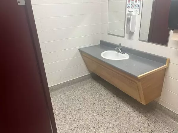 Elizabethtown-kitley, ON K0E 1H0,231 County Rd 29 RD N