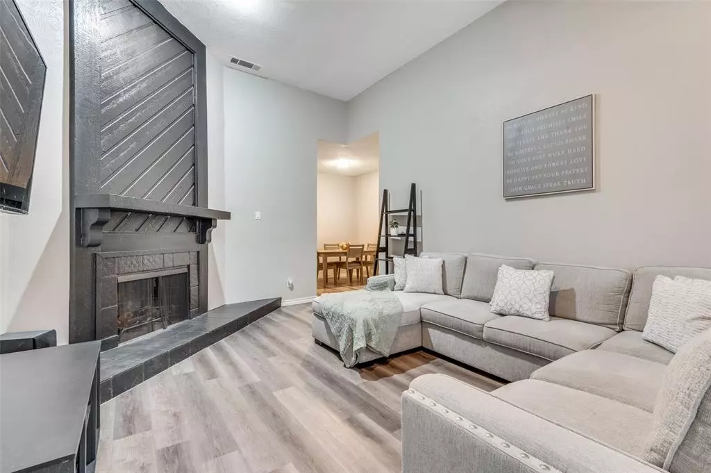 Arlington, TX 76011,2110 Randy Snow Road #313