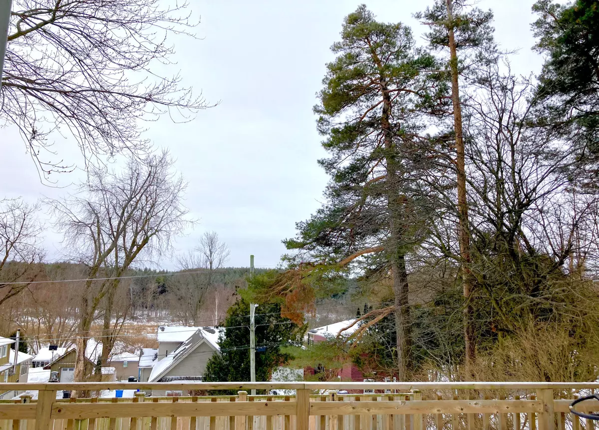 Whitchurch-stouffville, ON L4A 7X3,37 Windsor DR