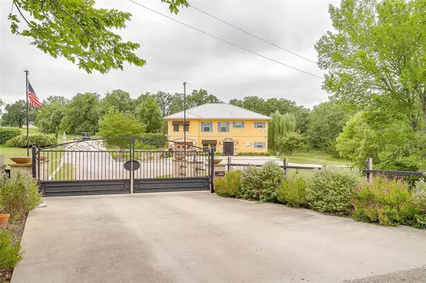 Springtown, TX 76082,Address not disclosed